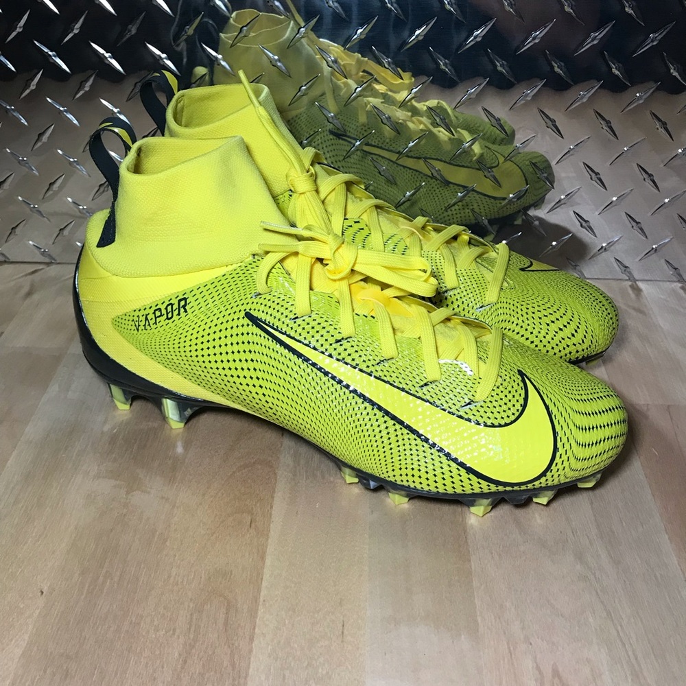 Nike Vapor Untouchable 3 Pro FB Cleats